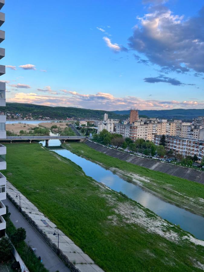 The Bliss Ramnicu Valcea Exterior foto