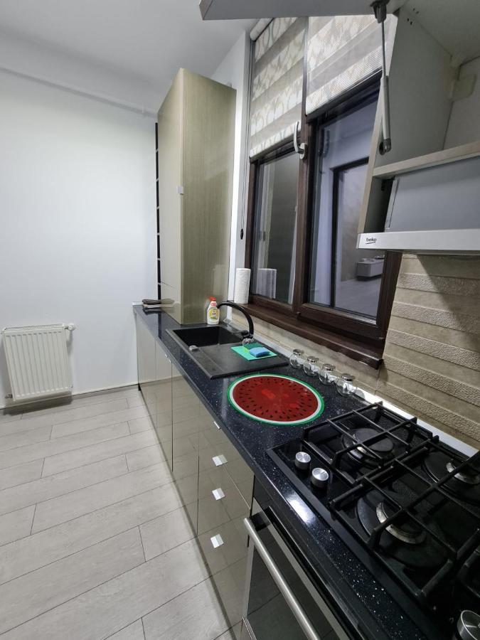 The Bliss Ramnicu Valcea Exterior foto