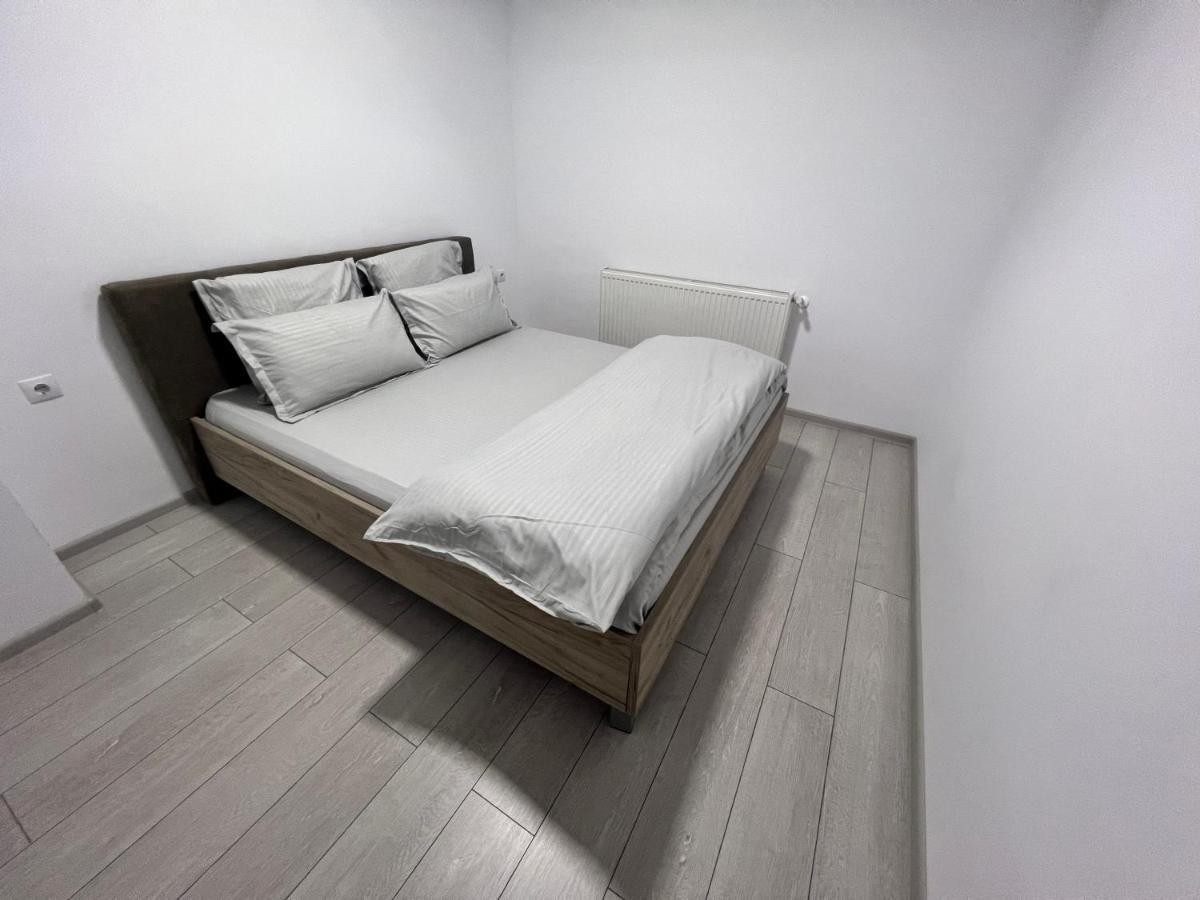 The Bliss Ramnicu Valcea Exterior foto