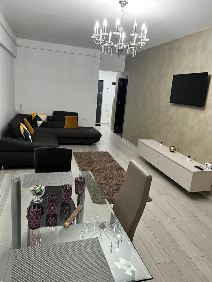 The Bliss Ramnicu Valcea Exterior foto