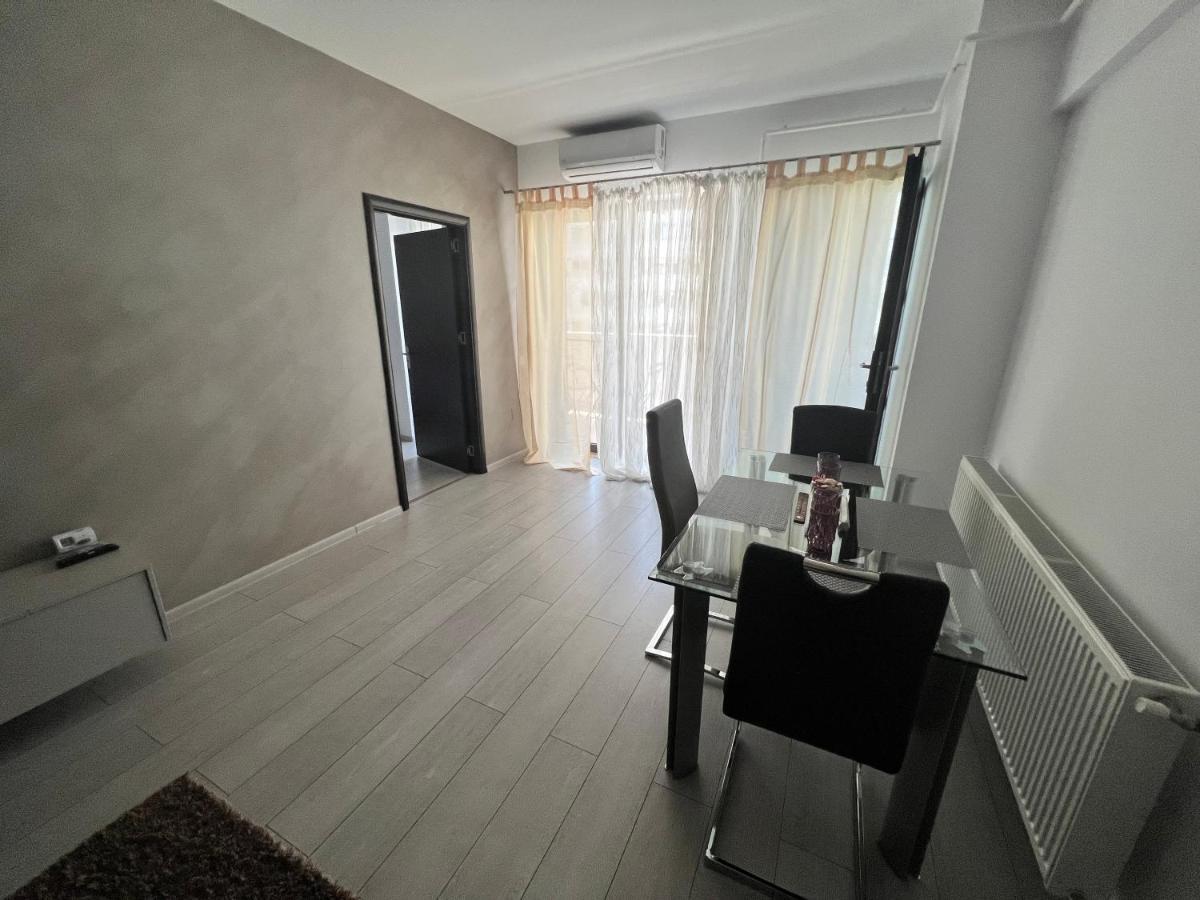 The Bliss Ramnicu Valcea Exterior foto
